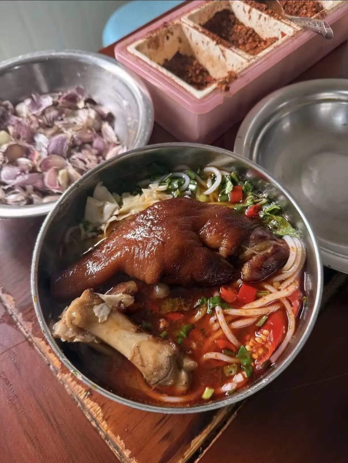 泡椒猪脚粉.jpg