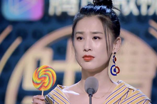 黄圣依 图片来源:视频截图 黄圣依 图片来源:视频截图
