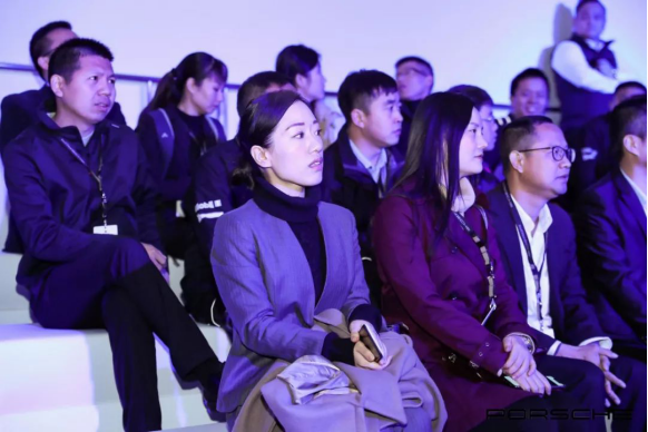汽修学徒一般学多久，汽修专业就业前景好不好？