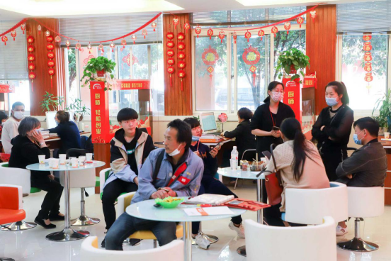 新春开学报到日|萌新们，在这里，你们即将开启烹饪新征程！