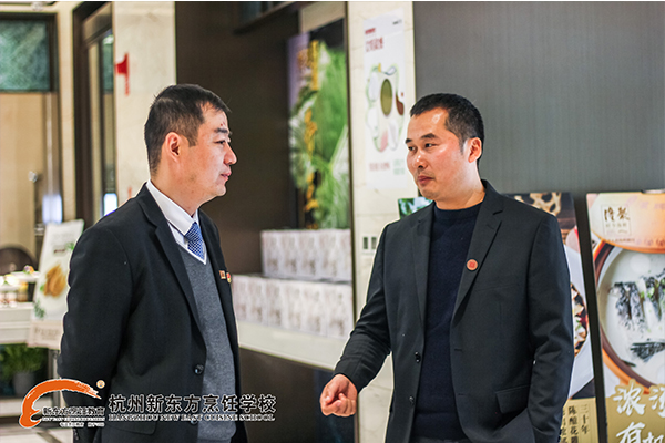 择校季|“就业难”这个令家长头疼的问题，杭州新东方学子却在学校时就已经轻松搞定！