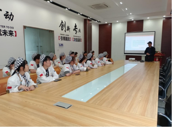 杭州新东方：就业宣讲丨校企联手，共筑学子未来