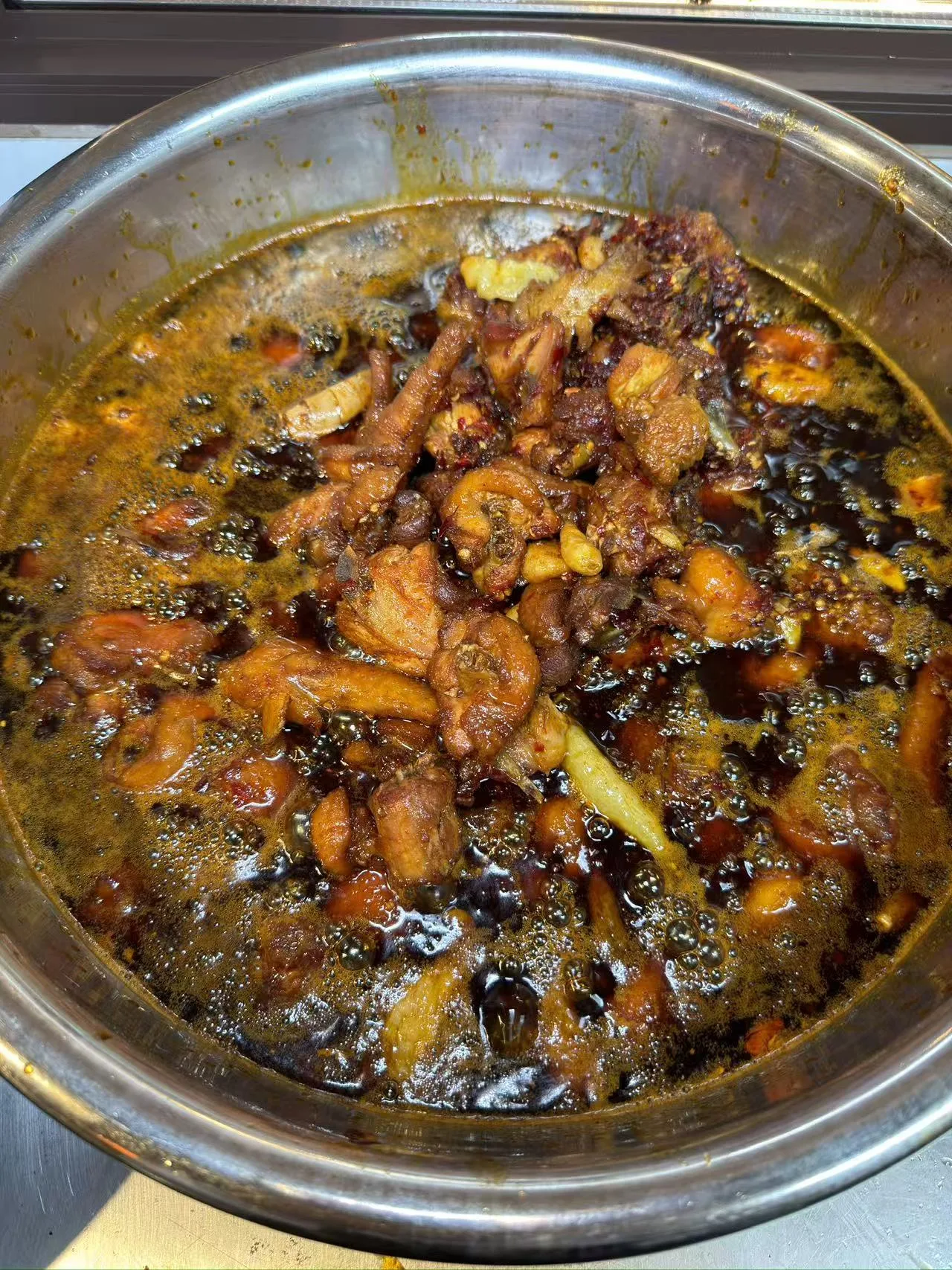 贵阳美食攻略：火锅脑袋”严选，贵阳这六家神仙火锅店，只要不倒闭我真的会一直吃下去。