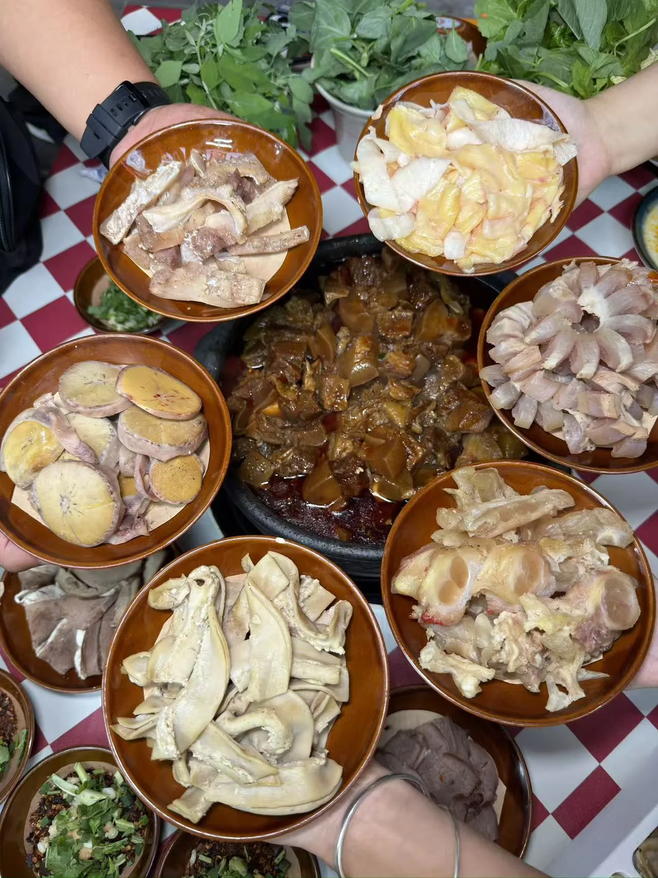 唐俊云黄焖牛肉.jpg