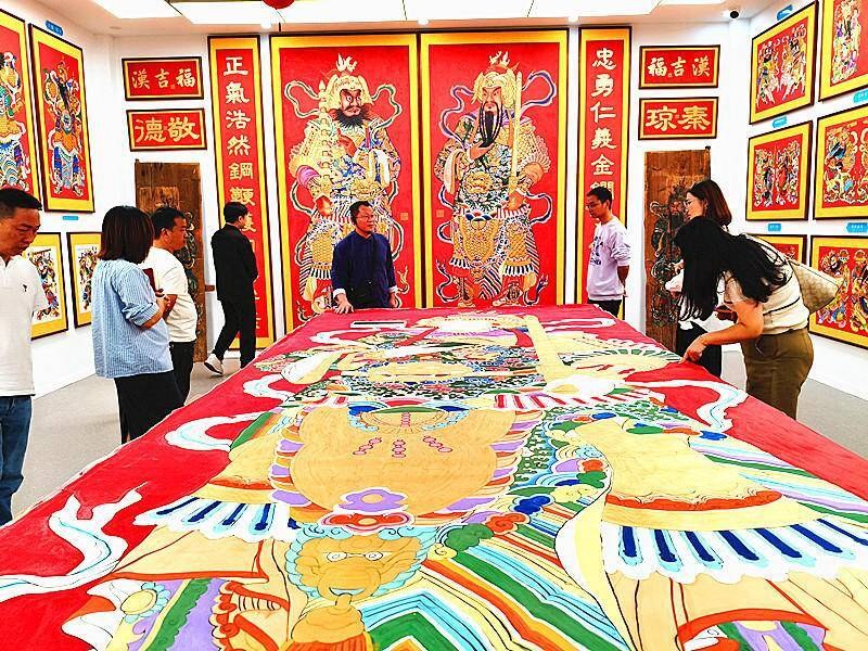 送福就送汉吉福!非遗门神年画版图再拓西南两省.doc